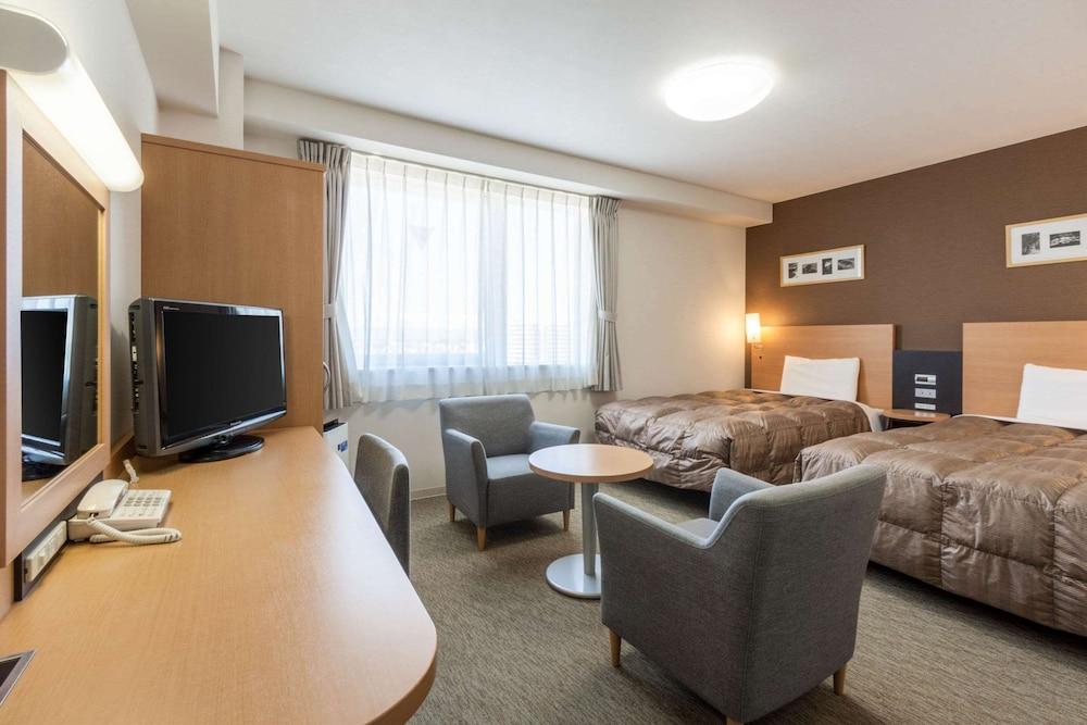 Comfort Hotel Хіконе Екстер'єр фото